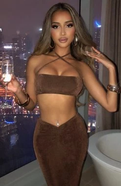 B.D Elita Crop - Chocolate NEW ARRIVALS