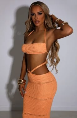 T.T NEW ARRIVALS Aubery Top - Orange