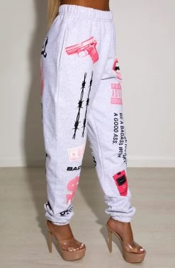 M.T Baddie Graphic Trackpant - Pink NEW ARRIVALS