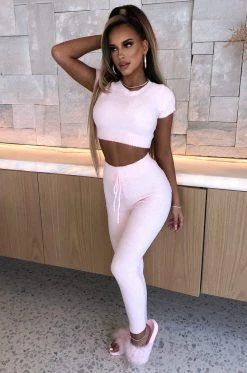 C.F Belle Cozy Crop - Baby Pink