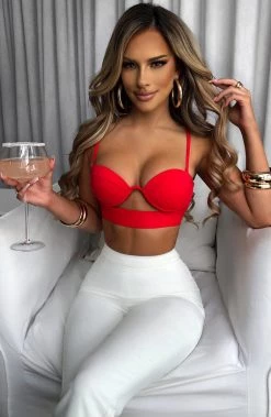 C.F NEW ARRIVALS Brienna Top - Red