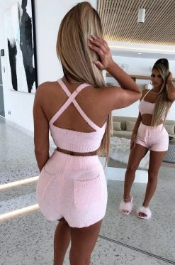 C.F NEW ARRIVALS Abby Cozy Crop - Baby Pink