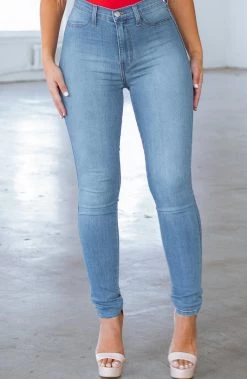 J.T CLOTHING Kyla Jeans - Light Blue