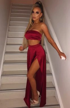 S.D Elexia Set - Maroon