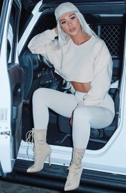 F.I Shani Grimmond X Babyboo - Cya Cropped Jumper - Beige Tops