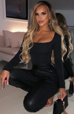 M.T Kaia Bodysuit - Black