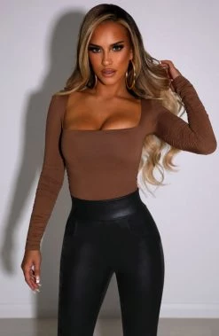 M.T NEW ARRIVALS Kaia Bodysuit - Chocolate