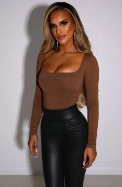 M.T NEW ARRIVALS Kaia Bodysuit - Chocolate
