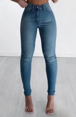 J.T CLOTHING Kyla Jeans - Light Blue