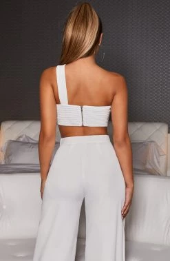 C.F Elle Top - White BACK IN