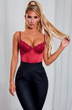 S.D BACK IN Lucia Bodysuit - Burgundy