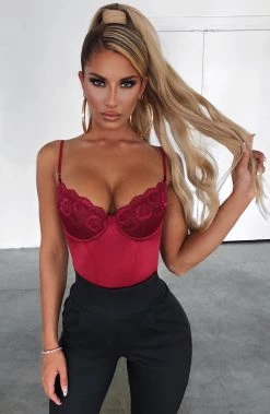 S.D BACK IN Lucia Bodysuit - Burgundy