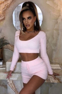 C.F NEW ARRIVALS Rita Cozy Crop - Baby Pink