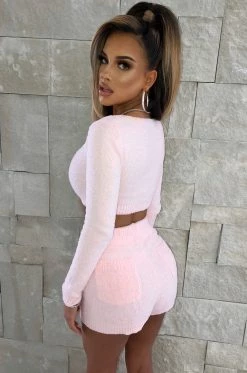 C.F NEW ARRIVALS Rita Cozy Crop - Baby Pink