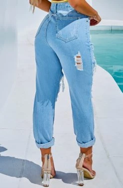 W.K NEW ARRIVALS Tiana Boyfriend Jeans - Light Blue