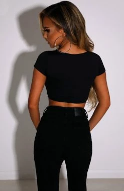 L.F Trixie Crop - Black NEW ARRIVALS