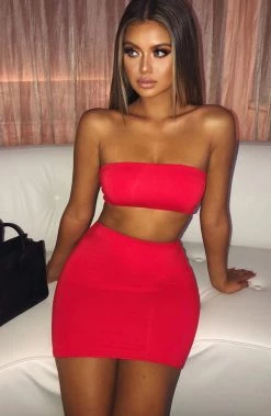 S.D Sara Set - Red BACK IN